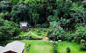 Recanto da Paz - Aos pés do Morro da Borússia